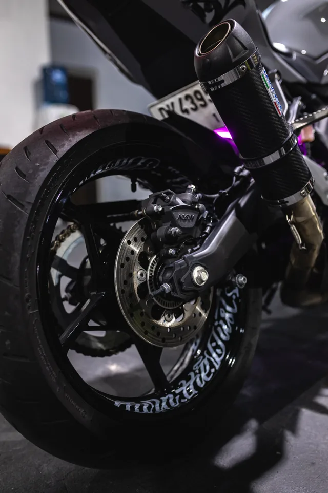 Storm Breaker — аренда мотоцикла Kawasaki ZX-25R 250cc на Бали, фото 3