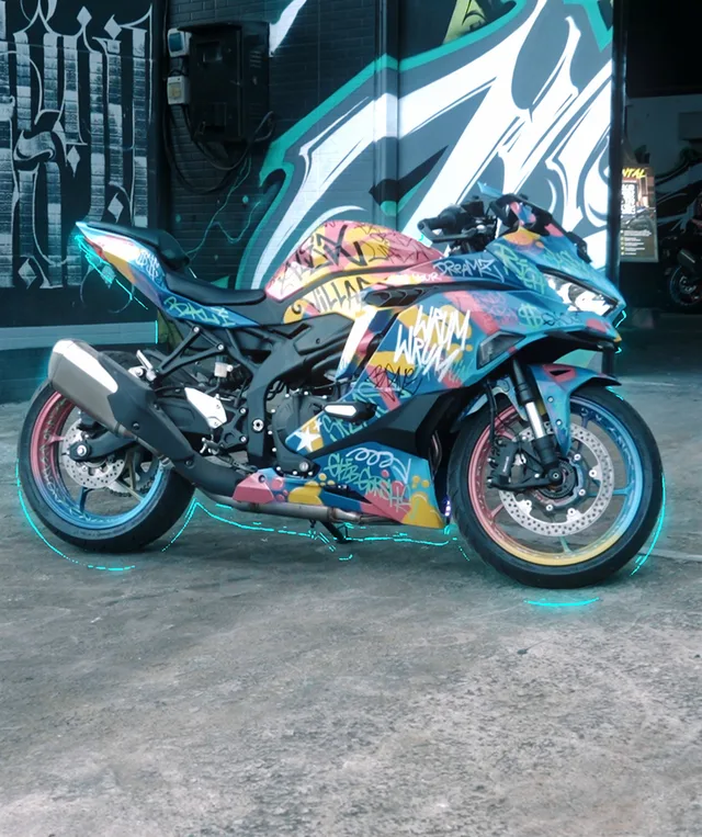 Street Art — аренда мотоцикла Kawasaki ZX-25R 250cc на Бали