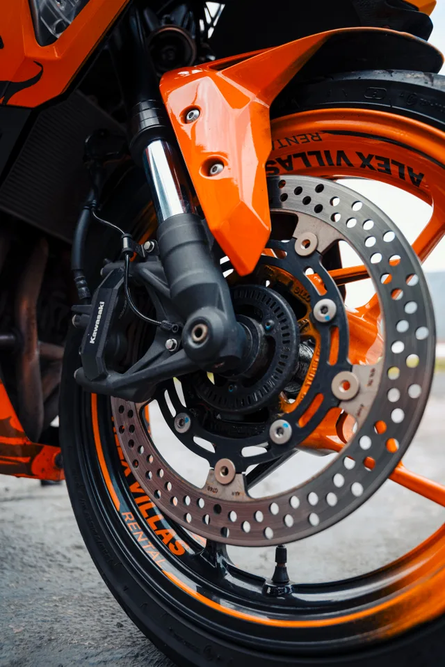 Tiger — аренда мотоцикла Kawasaki ZX-25R 250cc на Бали, фото 5