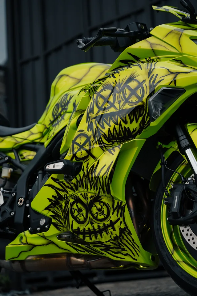 Toxic — аренда мотоцикла Kawasaki ZX-25R 250cc на Бали, фото 5