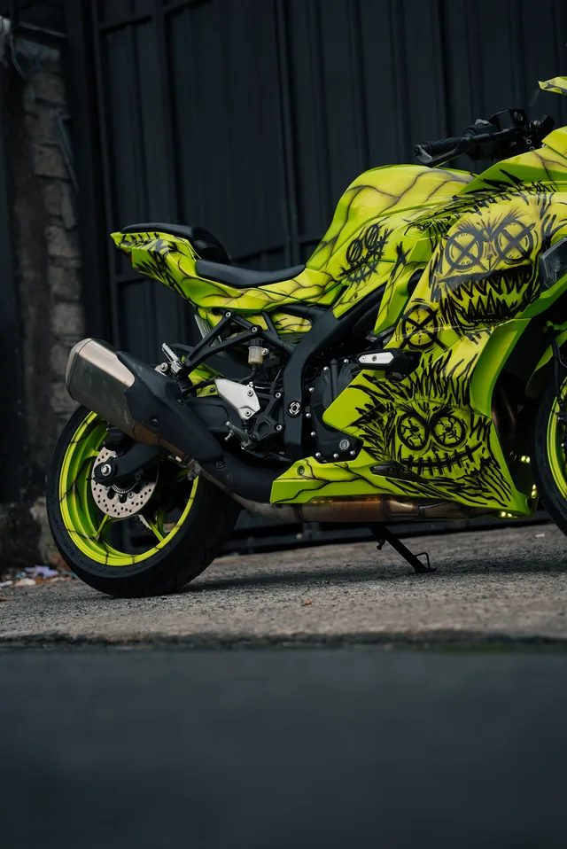 Toxic — аренда мотоцикла Kawasaki ZX-25R 250cc на Бали, фото 6