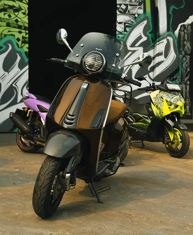 Brown Vespa 150cc scooter rental in Bali