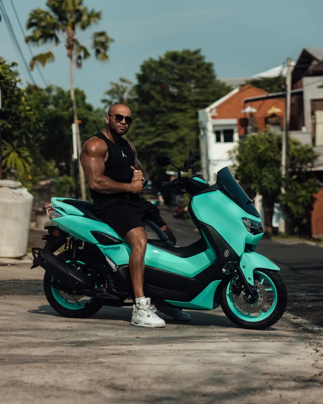Mint Yamaha NMAX 155cc scooter rental in Bali