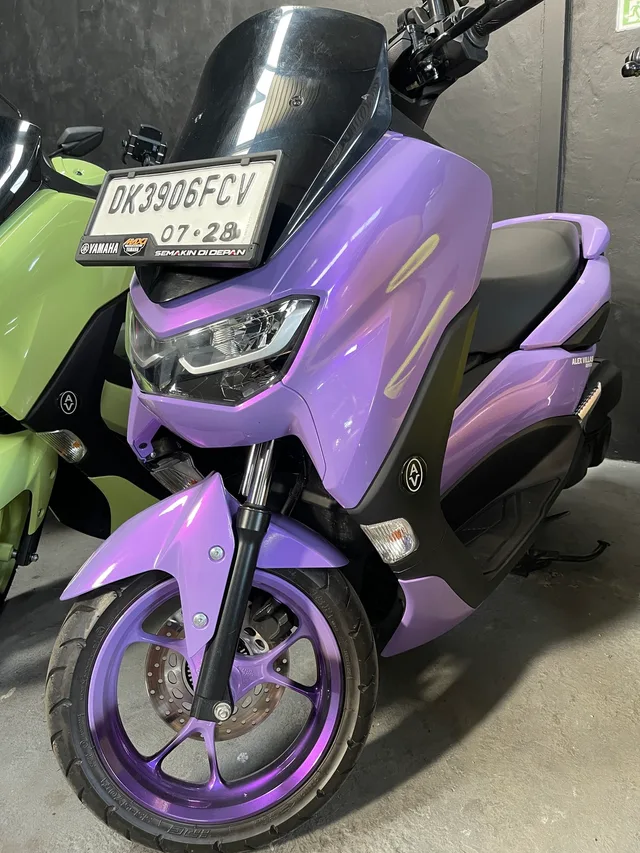Violet Yamaha NMAX 155cc scooter rental in Bali