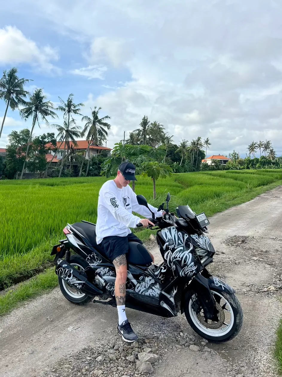 Black Yamaha XMAX Limited 250cc scooter rental in Bali