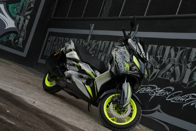 Ca$h — Yamaha XMAX Limited 250cc scooter rental in Bali, photo 4