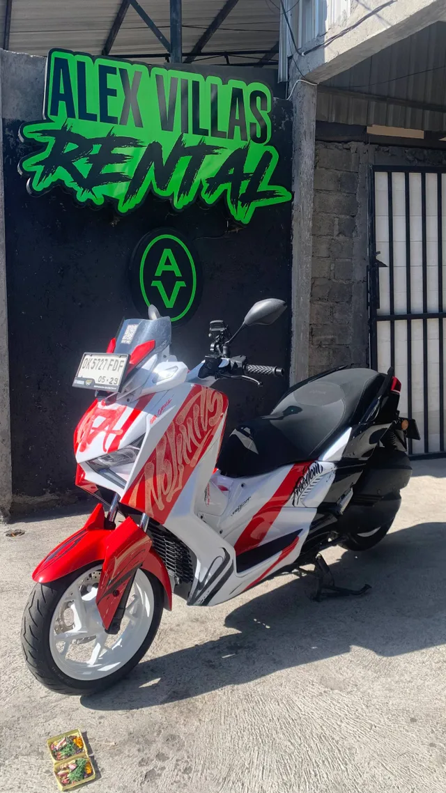 Fansta — Yamaha XMAX Limited 250cc scooter rental in Bali