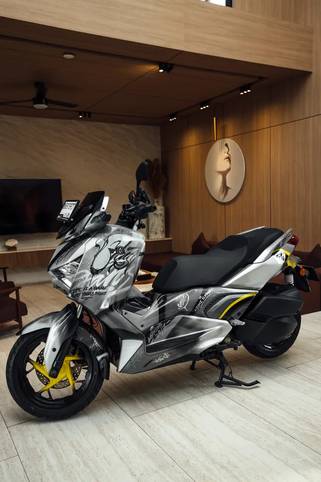Street Vibe — Yamaha XMAX Limited 250cc scooter rental in Bali