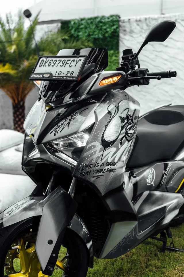 Street Vibe — Yamaha XMAX Limited 250cc scooter rental in Bali, photo 5