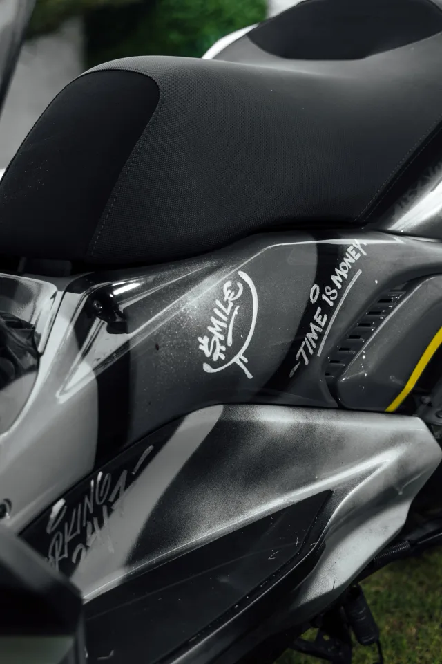 Street Vibe — Yamaha XMAX Limited 250cc scooter rental in Bali, photo 4