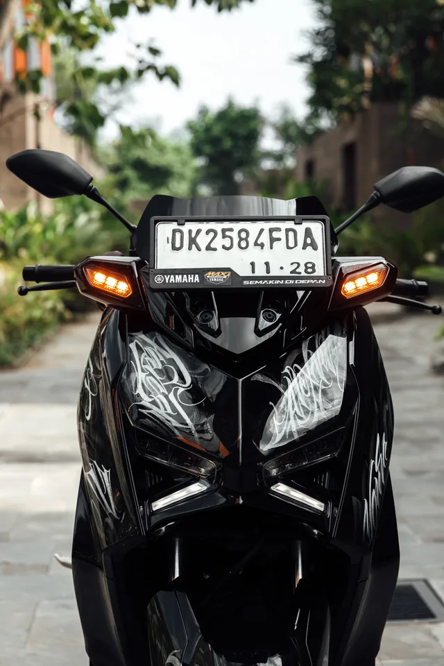 Venom Inspired — Yamaha XMAX Limited 250cc scooter rental in Bali, photo 3