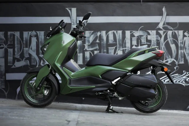 Green Yamaha XMAX 250cc scooter rental in Bali