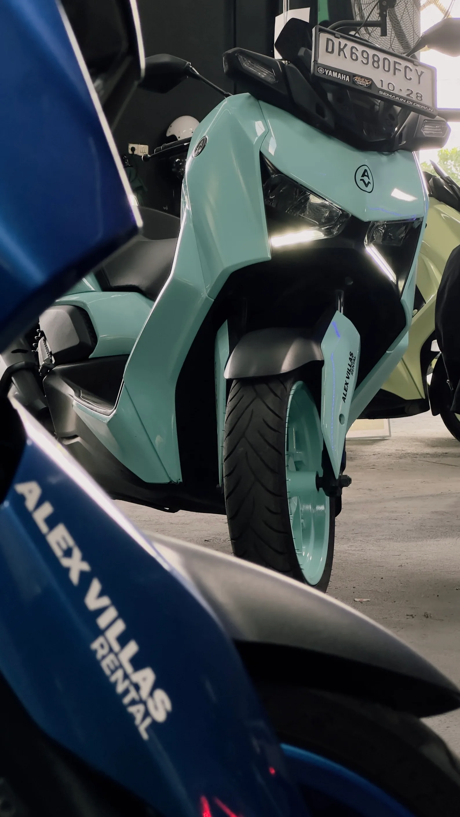Mint Yamaha XMAX 250cc scooter rental in Bali